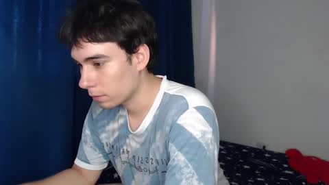Snapshot of max_snow1616 chatting on 10.03.25 max_snow1616 online show from 10.03.25