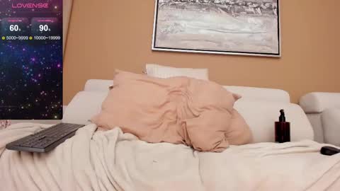 Snapshot of max_steelc chatting on 03.07.25 max_steelc online show from 03.07.25