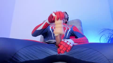 Max online show from 11.12.25