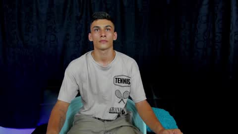 MAX     online show from 12.12.24