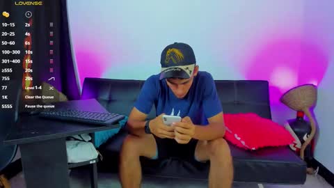 MAX     online show from 01.11.26