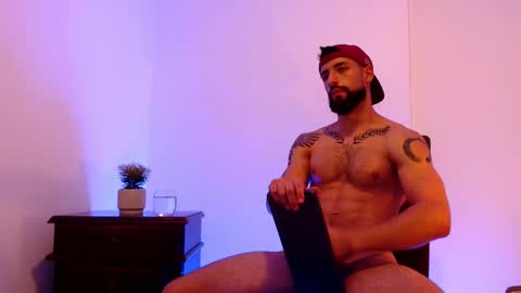 Snapshot of max_xl_ chatting on 03.03.25 max_xl_ online show from 03.03.25