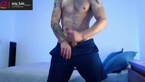 Snapshot of max_xl_ chatting on 10.05.25 max_xl_ online show from 10.05.25