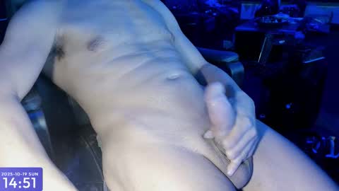 Maxel F online show from 10.19.25