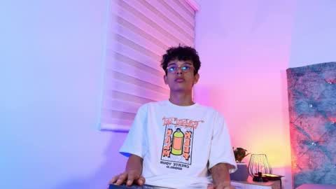 M A X F R O S T   online show from 01.10.26