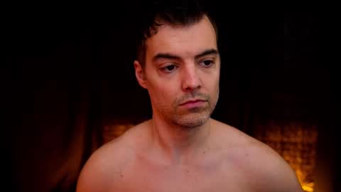 Max Hughes online show from 11.04.25