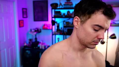 Max Hughes online show from 11.13.25