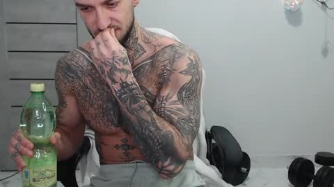 Maximus Fox online show from 04.10.26