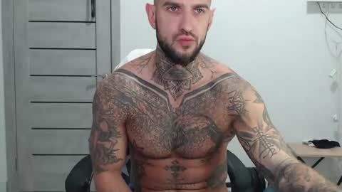 Snapshot of maxi_foxxx chatting on 06.24.26 Maximus Fox online show from 06.24.26