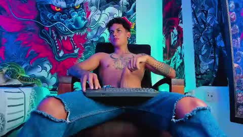 Snapshot of maxi_g chatting on 09.25.25 Maxi online show from 09.25.25