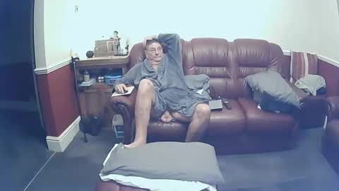 MAX online show from 10.03.25