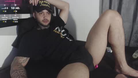 Snapshot of maxi_rogger chatting on 03.08.25 maxi rogger online show from 03.08.25