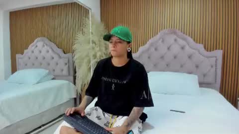 Maxi online show from 06.22.26