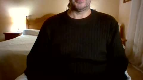 Snapshot of maxim_moment chatting on 11.01.25 Maxim online show from 11.01.25