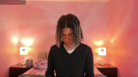 Snapshot of maxim_walker chatting on 03.12.25 maxim online show from 03.12.25