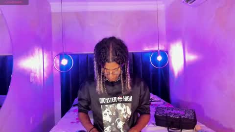 maxim online show from 09.28.25