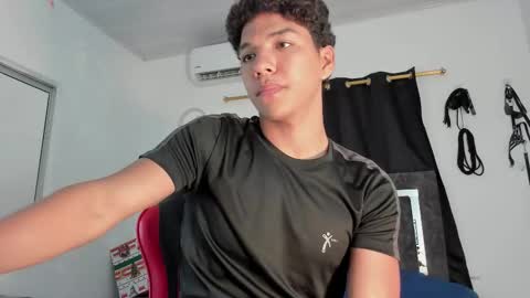 Maximiliano online show from 01.11.26