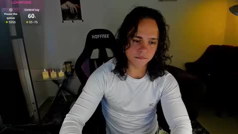 maximiliano_scoott_ online show from 11.18.25