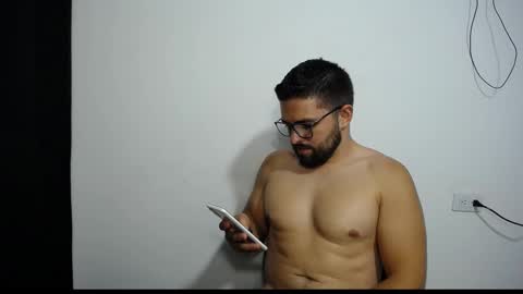 maximo_2000 online show from 02.25.25