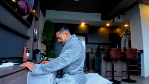 maximo_and_marcelo online show from 04.17.26