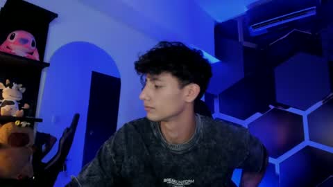 Maximo online show from 07.11.26