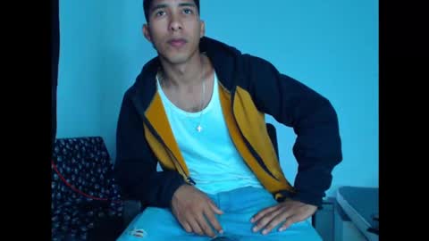 Maximo Aron Vega online show from 12.14.24