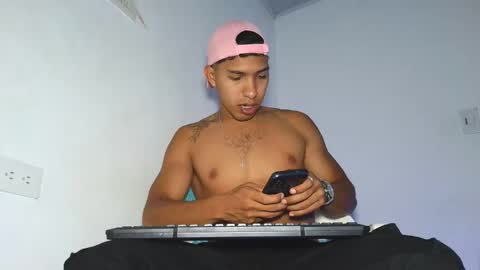 Maximo Aron Vega online show from 03.19.26