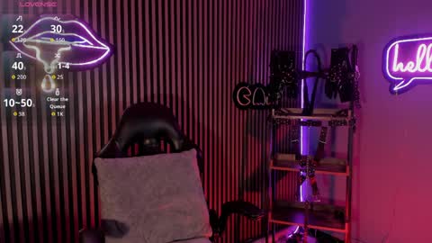 MAXIMO online show from 04.03.26