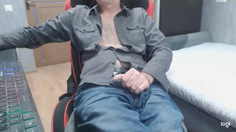 maximus3334 online show from 11.28.25