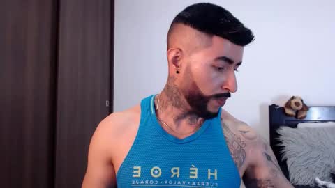 Independent Model online show from 02.28.25