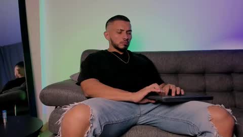 maximus clark new account online show from 01.05.25