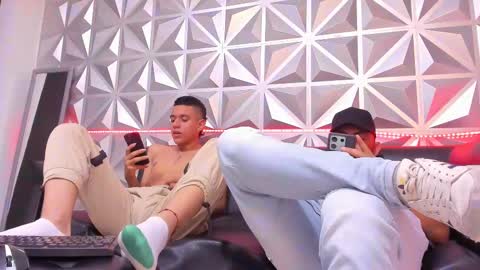 Snapshot of maximuss_19 chatting on 12.19.24 Maximus online show from 12.19.24