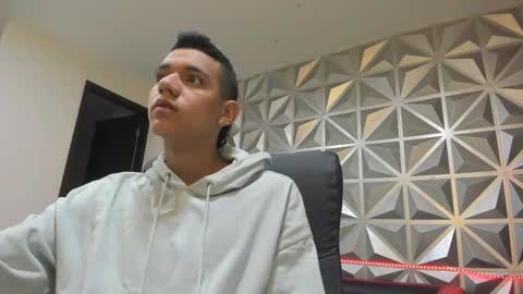 Snapshot of maximuss_19 chatting on 01.03.25 Maximus online show from 01.03.25