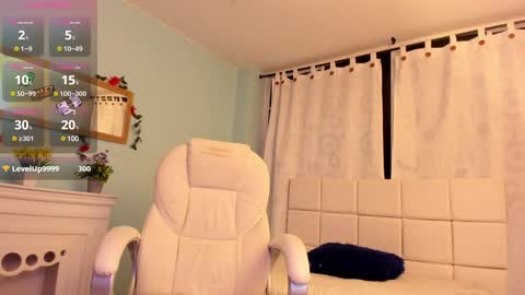 Snapshot of maximuss_19 chatting on 02.05.25 Maximus online show from 02.05.25