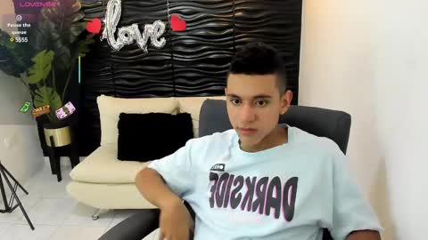 Snapshot of maximuss_19 chatting on 02.24.25 Maximus online show from 02.24.25