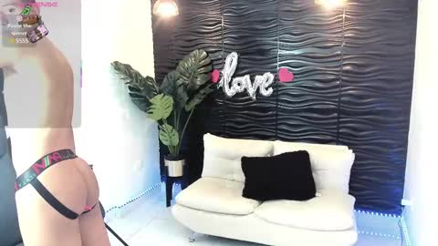 Snapshot of maximuss_19 chatting on 02.26.25 Maximus online show from 02.26.25