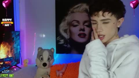 Max online show from 02.12.25