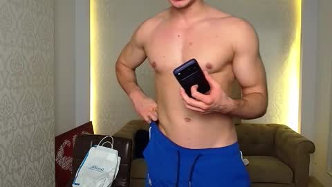 MaxKaiden online show from 10.04.25