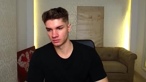 MaxKaiden online show from 10.07.25