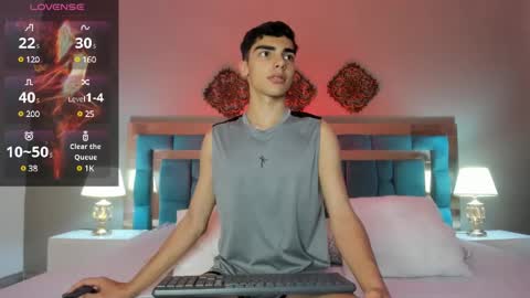 Max Owen  online show from 01.02.25