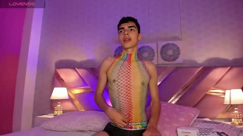 Max Owen  online show from 01.31.25