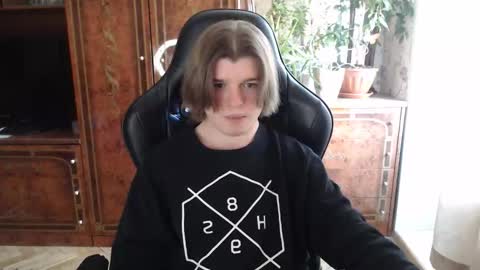 Max online show from 02.05.26