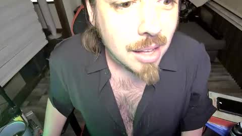 Snapshot of maxredz chatting on 03.14.26 Max online show from 03.14.26