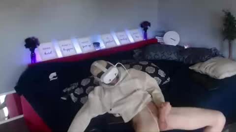 MaxRouger online show from 09.25.25