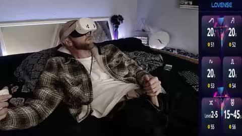 MaxRouger online show from 10.12.25