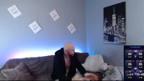 MaxRouger online show from 10.28.25