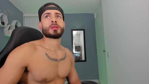 Snapshot of maxtowers chatting on 02.07.26 Maxi online show from 02.07.26