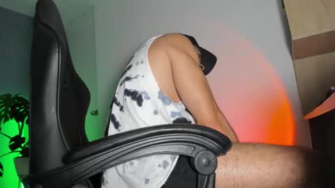 Snapshot of maxtowers chatting on 02.10.26 Maxi online show from 02.10.26