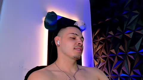 MAX online show from 10.14.25