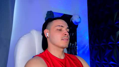 MAX online show from 01.12.26